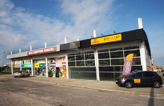 4003 | Commercial space, in an exceptional location, city of Peniche
