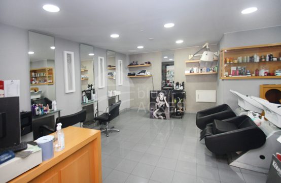 4017 | Commercial space, hairdressing salon, in operation, Caldas da Rainha center