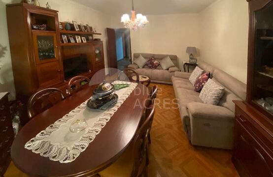 2053 | Apartamento T2, pronto a habitar, varandas e marquise, centro de Caldas da Rainha